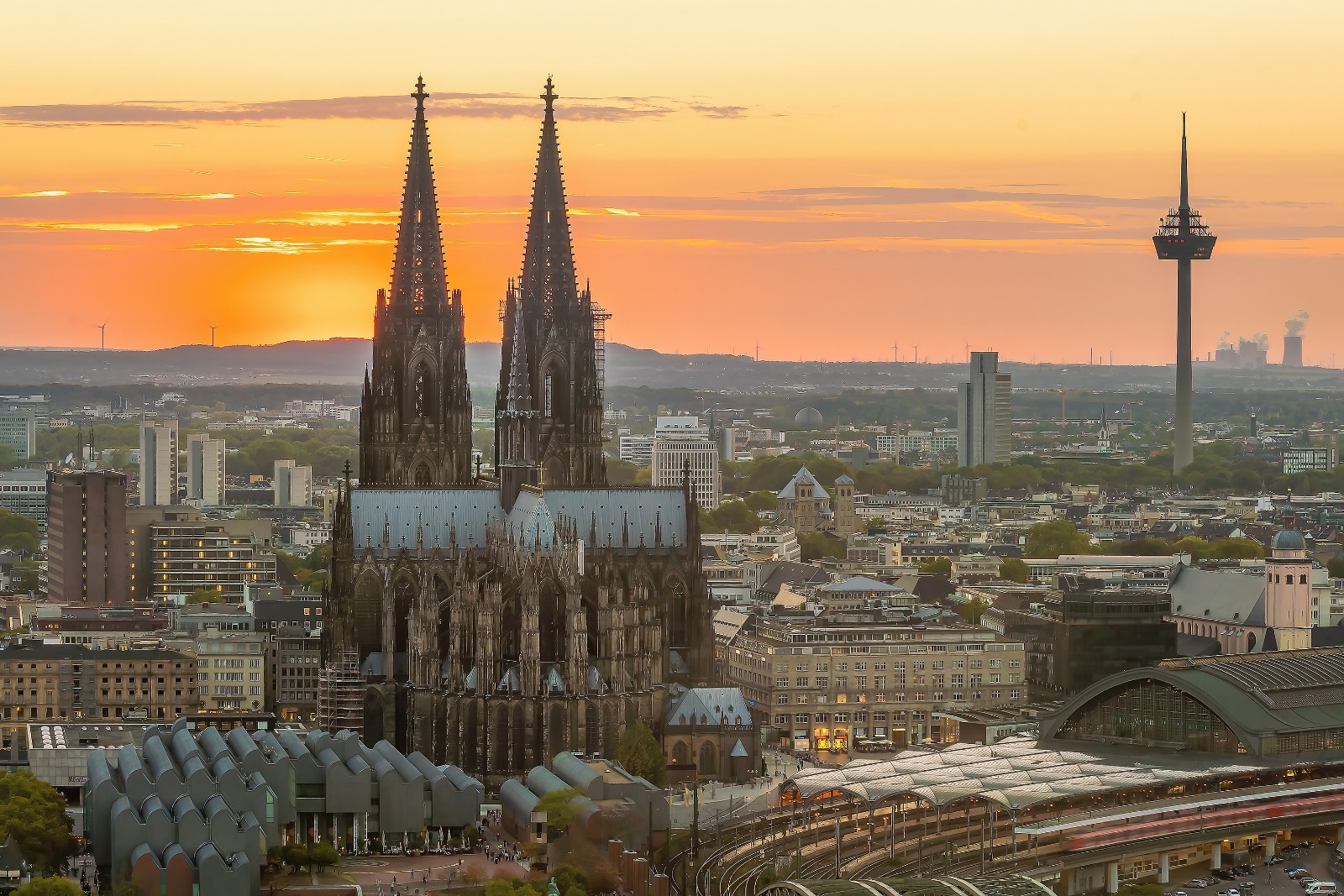 Immobilienbewertung Köln-Mülheim - KAMPMEYER Immobilien GmbH